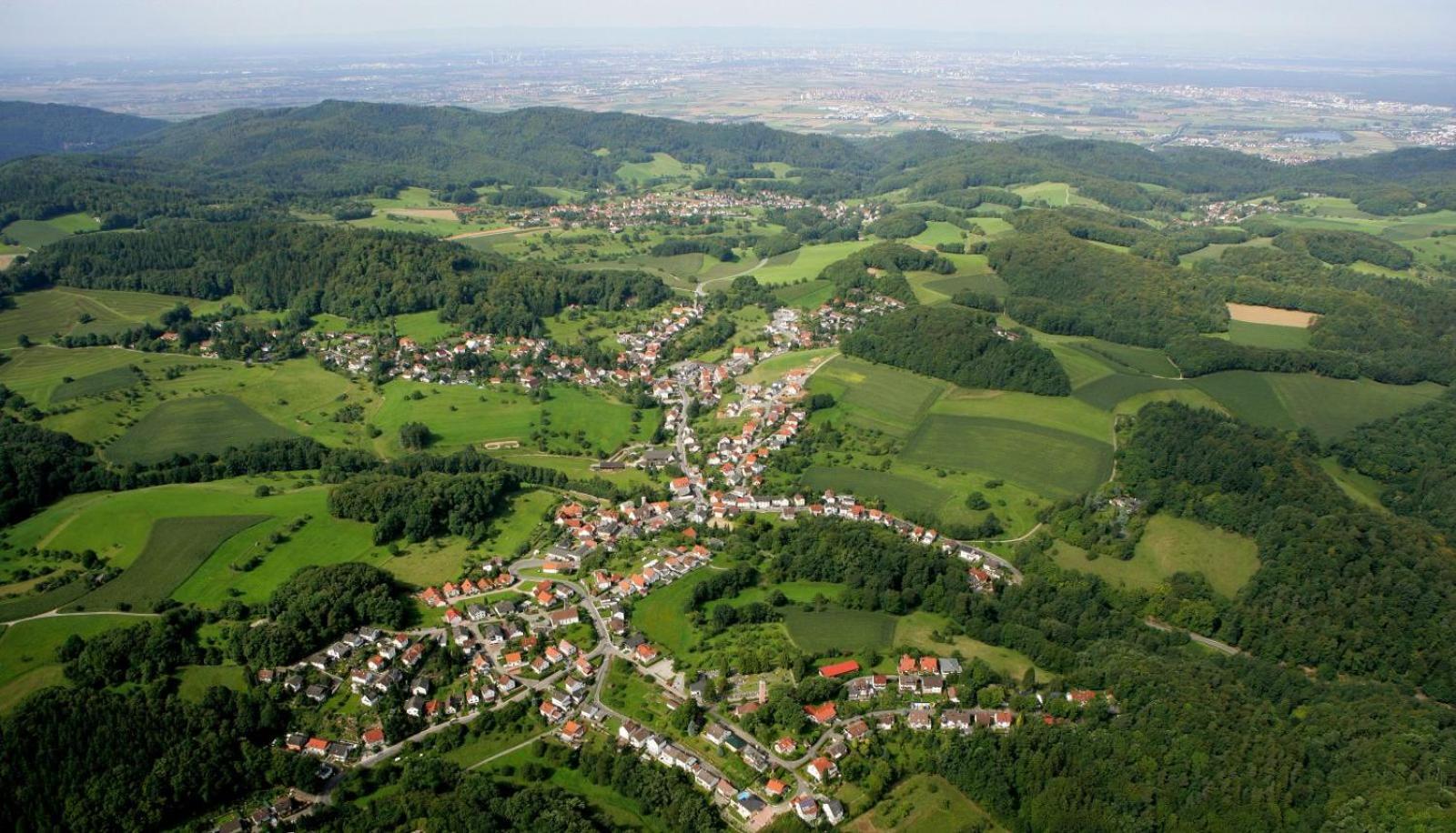 Gasthof Zur Rose Вайнхайм Екстериор снимка